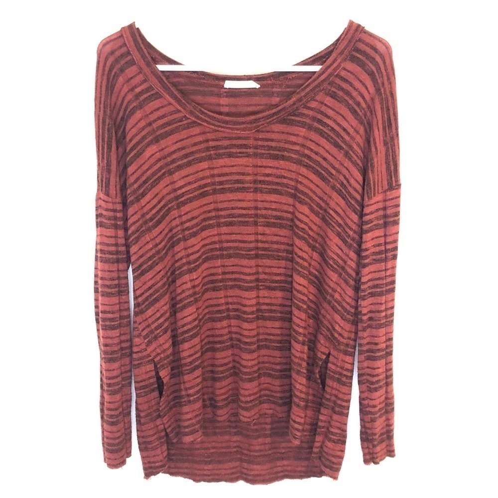 2/$30 Lush - Red Black Striped Long Sleeve Top with Side Slits – Size S